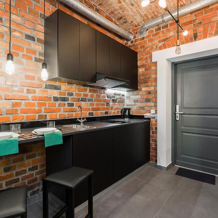 Level -1 Loft Apartments City Center By Renters Poznan Exterior photo