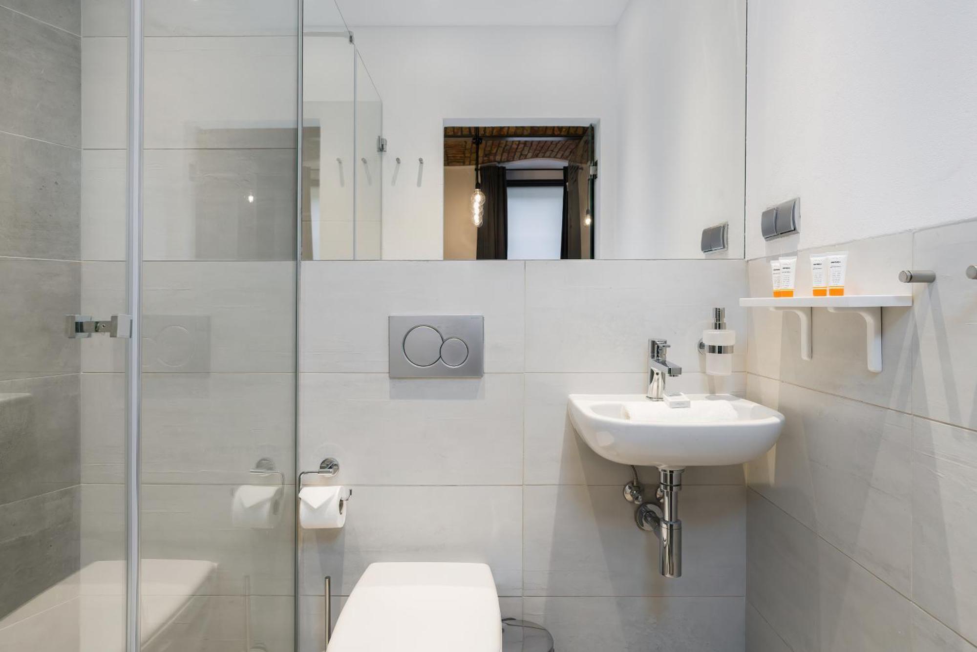 Level -1 Loft Apartments City Center By Renters Poznan Exterior photo
